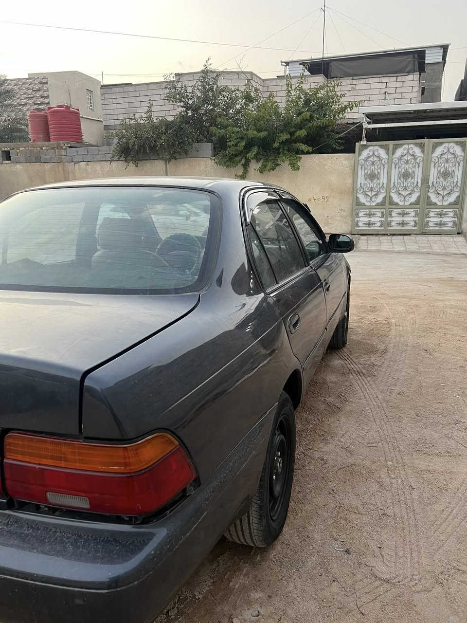 سلام عليكم كورلاه موديل 94 سياره مصبوقه جماليه بدون ضربه وتبديل سياره تخم تاير كير مكينه جدد سياره حلوه سعر 58 وبيه مجال ***********
