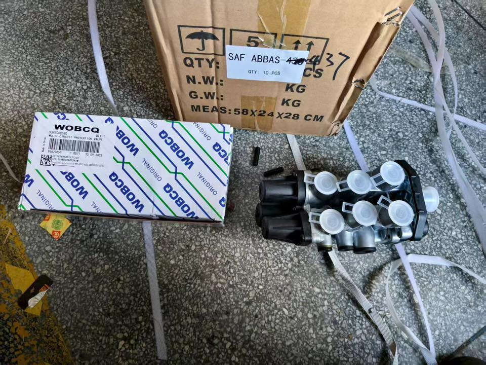 متوفر الان ....

جمله - مفرد

بغداد - الشيخ عمر

للطلب يرجى المراسله على الواتس اب

***********
