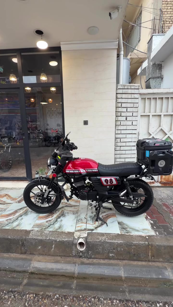 ياالله معرض القريشي المصداقيه عنواننا الموقع ديالى بعقوبة قرية خرنابات 👏***********
دايوان لاتي موديل 25 قطعه كارتون معودك على قطع نادره 😍

لوحه سنويه لوحات نكليزي 😍عليه إضافات جنطه ماشي 550 كيلو فقط ثاني تبديل دهن شراي يتصل بخدمتكم 😘
