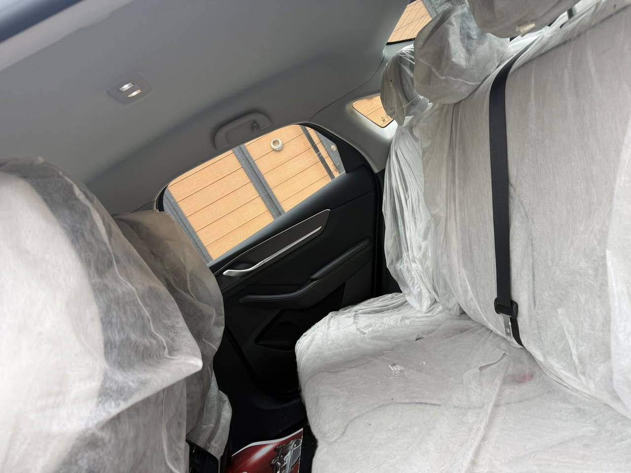 سلام عليكم بي وايدي دستروي للبيع سعر سياره 130وبيه مجال قليل سياره ماشيه 2500مديل سياره2025نضيفه كلش سياره مكانه بغداد بوب شام للاستفسار ***********
