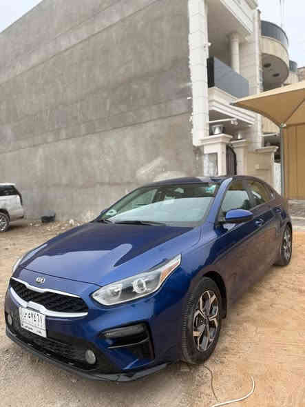 للبيع فورتي 
موديل2021
صبغ دعامية خلفية فقط 
وبيها بارد ب صندوك 
بدون يرباك
سيارة جديدة بدون اي نقص 
مكينة كير كفالة
صور حادث وسونار ب منشور 
تحويل مباشر 
سعر147ورقة وبي مجال قليل 
الاتصال***********
مكاني بغداد حي قادسية بغداد
