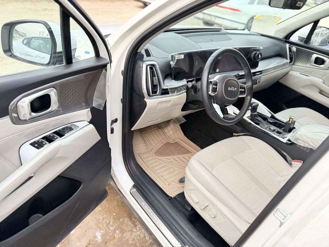 كيا سورنتو 2024
4 يلندر.  2.5
كير عصا
ويل 19 
كشن كهرباء
جنطه كهرباء
برد خلفيه بلاد
ماشيه 9 الاف 
سياره كفاله عامه بحاله زيرو 
للستفسار ***********
