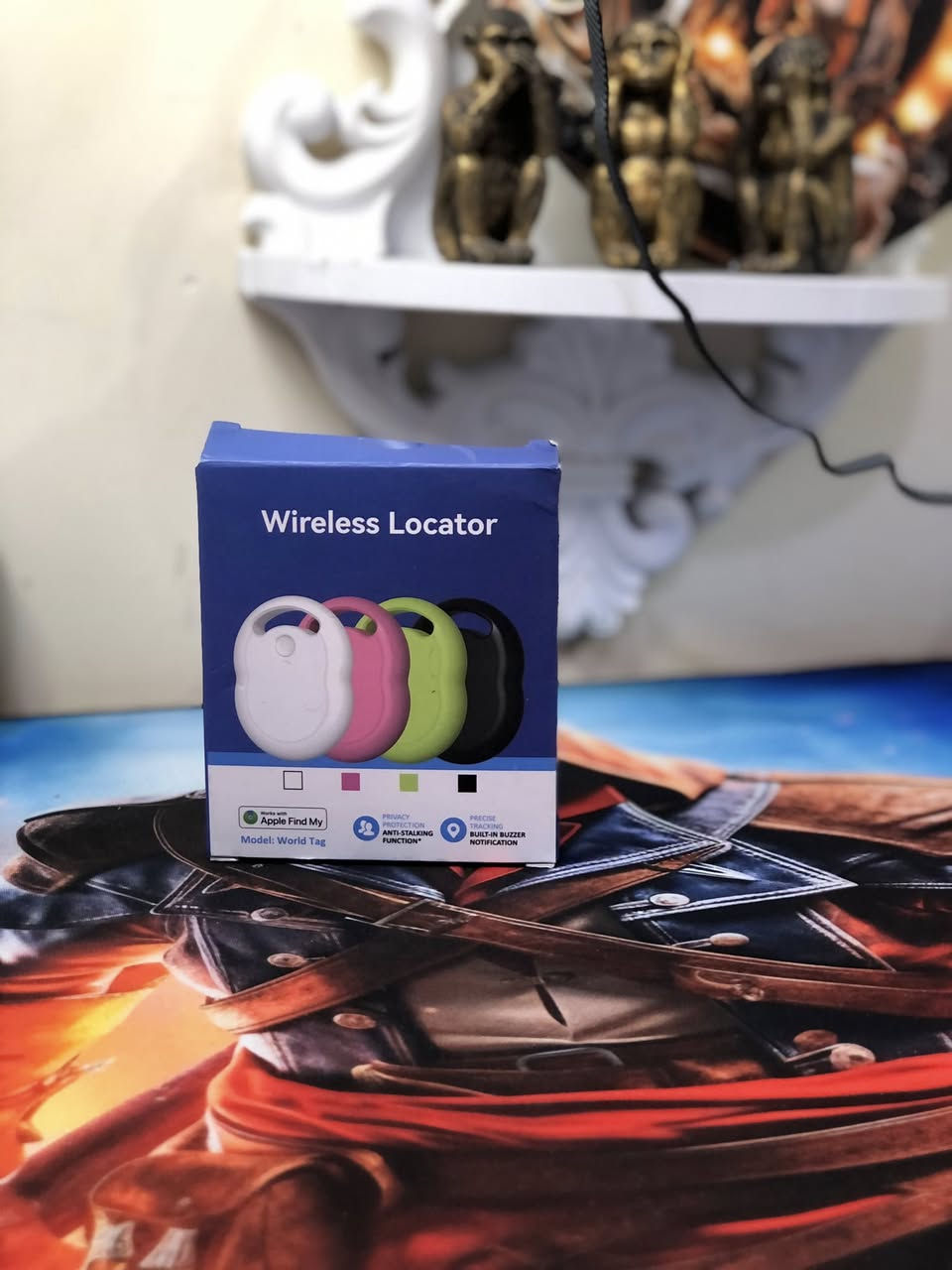 هذا المنتج عبارة عن مجموعة أجهزة تتبع ذكية، تشبه في وظيفتها أجهزة AirTag، تستخدم لتحديد موقع الأغراض المفقودة مثل المفاتيح أو الحقائب عبر البلوتوث وتطبيق الهاتف. 
متوافقة مع أجهزة Apple: تعمل مع تطبيق "Find My" على أجهزة iOS. 
الوظيفة: تساعد في تحديد موقع العناصر المفقودة بدقة. 
المميزات: تحتوي على جرس مدمج للإشعارات الصوتية وميزات لحماية الخصوصية. 
استخدامات متعددة: يمكن وضعها في المحفظة، الحقيبة، أو تعليقها مع المفاتيح.( 4) قطع
السعر 35


**إذا كنت صاحب هذا الإعلان وتريد حذفه لأي سبب، رجاءا أرسل رسالة إلى الدعم الفني**
