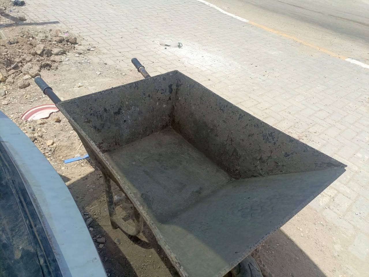 عندي عربانه تسكام للبيع مستعمله بناء بيت واحد حديد ثقيل
سعرها 50 سعرها بالسوگ 75 اي خلل مابيها


**إذا كنت صاحب هذا الإعلان وتريد حذفه لأي سبب، رجاءا أرسل رسالة إلى الدعم الفني**