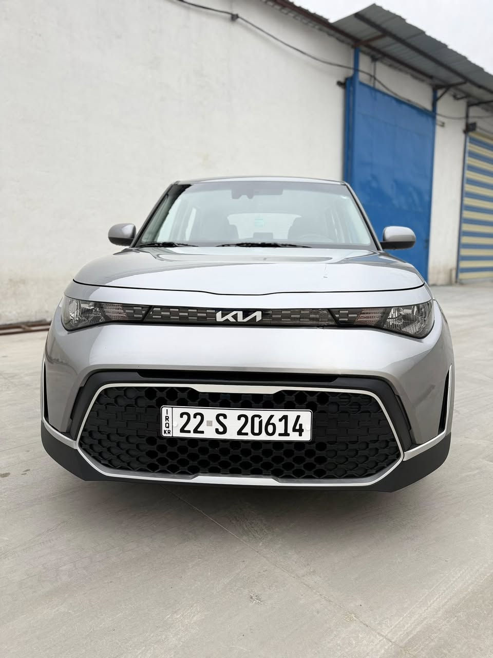 السلام عليكم 
Kia Soul
2023
اللون نفطي

ماشيه 48
دخول جديد ترقيم جديد تريد تحويل تريد وكاله رقم اربيل
المواصفات
شاشه
كامره
رادار امامي
تنبيه اصطدام
قياده ذاتيه 
تحديد مسار
تنبيه خروج عن المسار
كروز سرعه
اوتو ستوب
شاشه ديجتال
اوتو ستار
فول تحكم ستيرن
السياره جديده جدا

صور امريكا بالمنشور
كلين كلين كلين
شرط بدون قطرة صبغ وبدون تبديل 
بيه رصعات ثنين بالجانب الايمن ومسحوبات pdr (بارد)
بدون اي نواقص 
الشواصي مكفولات اللغود مكفولات والايرباك مكفول
وصورة السونار مرفوقه بالمنشور

للاستفسار ***********
السعر164$
الموقع بغداد الكاظميه چكوك
