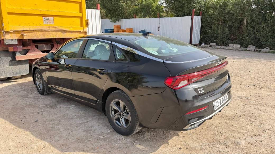 للبيع k5 موديل 2023
 بسعر جداً مناسب
رقم اربيل تحويل او كالة حسب التريده 
السعر160 ورقة و بيها مجال بسيط 
ماشية 28 كيلو متر 
مكينة 1.6 تيربو 
گير مكينة و شاصي و لغد كفالة 
مواصفات : 
بصمة دخول و تشغيل / تشغيل عن بعد / كامرة و رادارات جانبية / رادار امامي و توقف ذاتي 
كار بلي و اندرويد اوتو / وضعيات قيادة / سايد بريك كهرباء / اوتو هولد 
نظام المحافظة على المسار و قيادة شبه ذاتية 
صور الحادث مرفقة 
جاملغ وباب خلفي 
مكاني بغداد المحمودية/اللطيفية/
‏‪***********‬‏ بغداد, العراق
