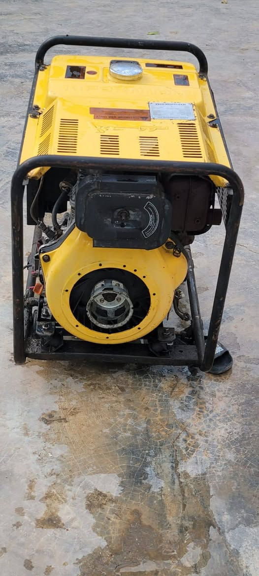 السلام عليكم ورحمه الله وبركاته مولدات عدد اثنين النظافه 80% المكان حله عوف طفيل ال الخماس المولدات وايد نظيفات الشراي يتصل بهذا الرقم على الخاص ما اجاوب ابدا هذا الرقم أو بيه  واتساب***********
