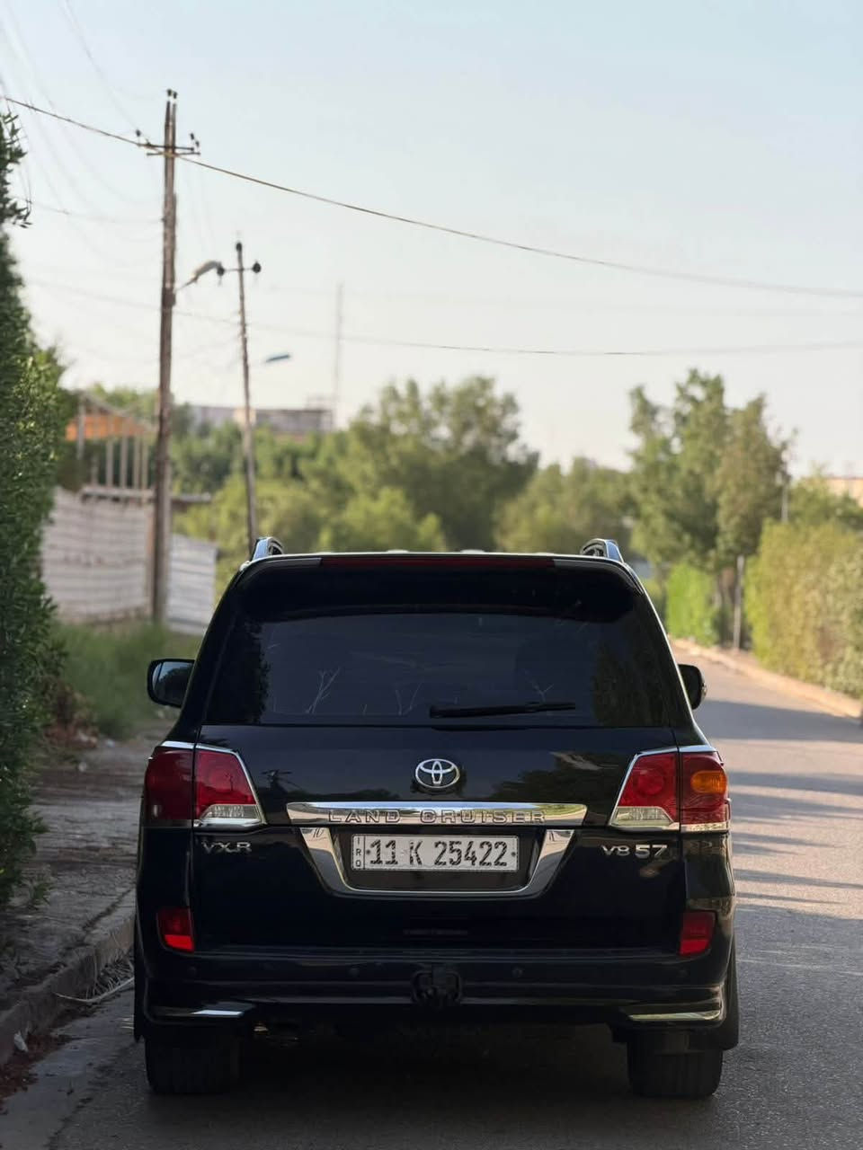 سلام عليكم خاص مغلق. نتصال وبيع فقط
لاندكروز. موديل 2015  فى VXR 
مكان.  بغداد. السعر 288
 ***********
صبغ بيها 3 قطع فقط بدون دواخل 
موصفات لكزز. معروفة موصفات الكزز 
رقم بغداد بسمي تحويل ثاني. يوم 
. 5700 (8) سلندر مامفتوحة شرط ماشية 123
كير محرك. حدادة تايرات. دسكات مكفولة شرط
بصمة 5 ابواب صندوق  جكات صعود نزول 
شاشا. كامرة حساس خلفي امامي فتحة سقف
كشنات جلد كشنات كهرباي 2 فورويل دفع رباعي
كشنات تدفى تبريد مرايات.شفط مرايات قلابي بك
لايت عدسة بيض ثلجي شاير مري يدات نيكل 
ثلاث 3 قطع تبريد. سبعة. 7 راكب مثبت سرعة
تشغيل عن بعد داخل صاج سيارة حلوة وجديدة

