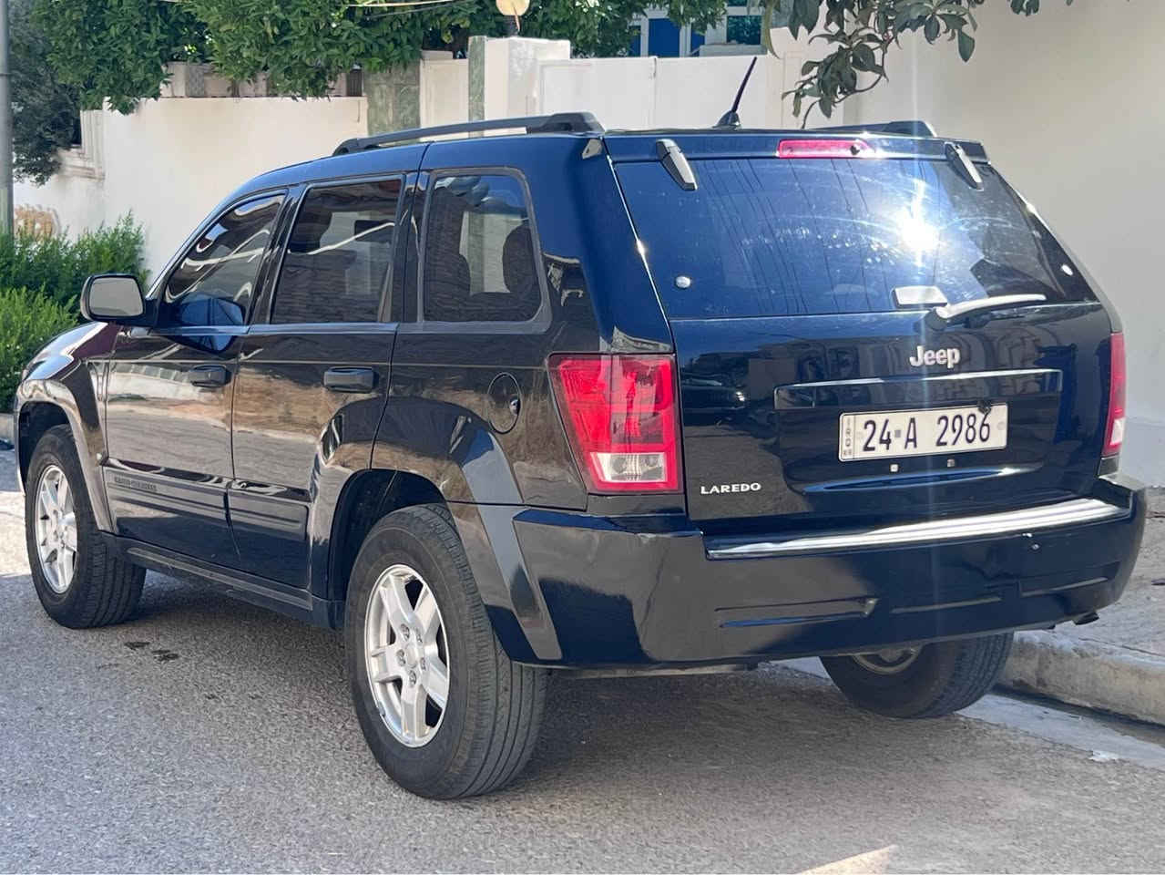للبيع نقداً… جيب لاريدو موديل ٢٠٠٦… محرك ٦ سلندر… كير اوتو… بدون دعم ولا صبغ فقط حافة البنيد شبر تكحيل بيهه… كلهه على وضع الشركة برغي مابيهه نقص… رقم وسنوية جدد… المكان دهوك… السعر ٩٢ ومجال… للاستفسار 
***********
*********** دهوك, العراق
