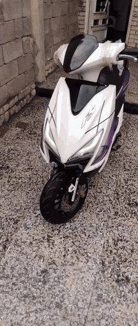 السلام عليكم دراجه للبيع  اف اس زيرو نظيفه مامفتوح برغي منها كله بلادي اي نقص مابيها السعر ٧٥٠ وبيها مجال واي استفسار لاتصال على الرقم ***********
