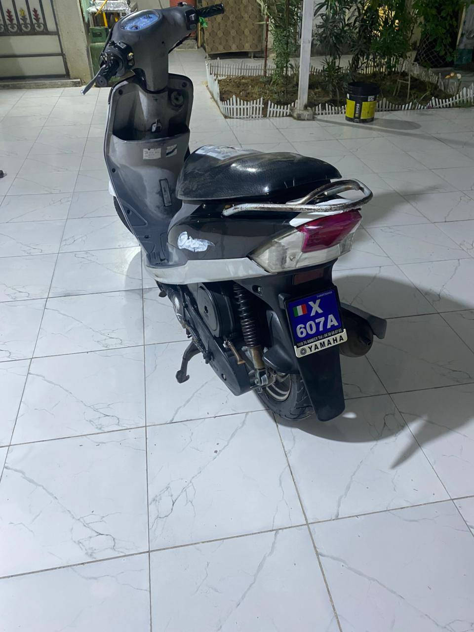 سلام عليكم لبيع دراجه ماكس غجمه
دراجة كفاله عامه مكينه برغي ما مفتوح بيهه 
داجه اي نقص ما بيهه مختمه ختم واحد ويه مكينه 
مكاني بصره خور زبير سعر 850 وبيهه مجال رقم ***********
