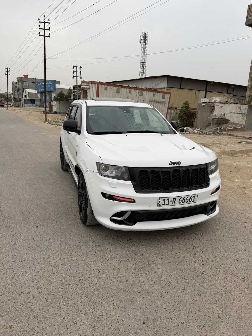 السلام عليكم 
للبيع Jeep SRT 6400
مديل 2013 خليجي كفالة عامة رقم بغداد مميز 
فول مواصفاااات للأخير 
السيارة علية شوتة وبرمجة مصطفى ايكل وبلكات ريسنك + ولف حماوة ريسنك + فيت بم ريسنك وتخم تاير دلوب
محرك وكير وصد كله جديد كفالة 
مكاني بغداد  سعر 210 $وبيه مجال 
***********
