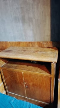 غرفه صاج ٦ ملم للبيع السعر ٦٠٠ وبيها مجال للشراي فقط عنوان الشعب حي او...