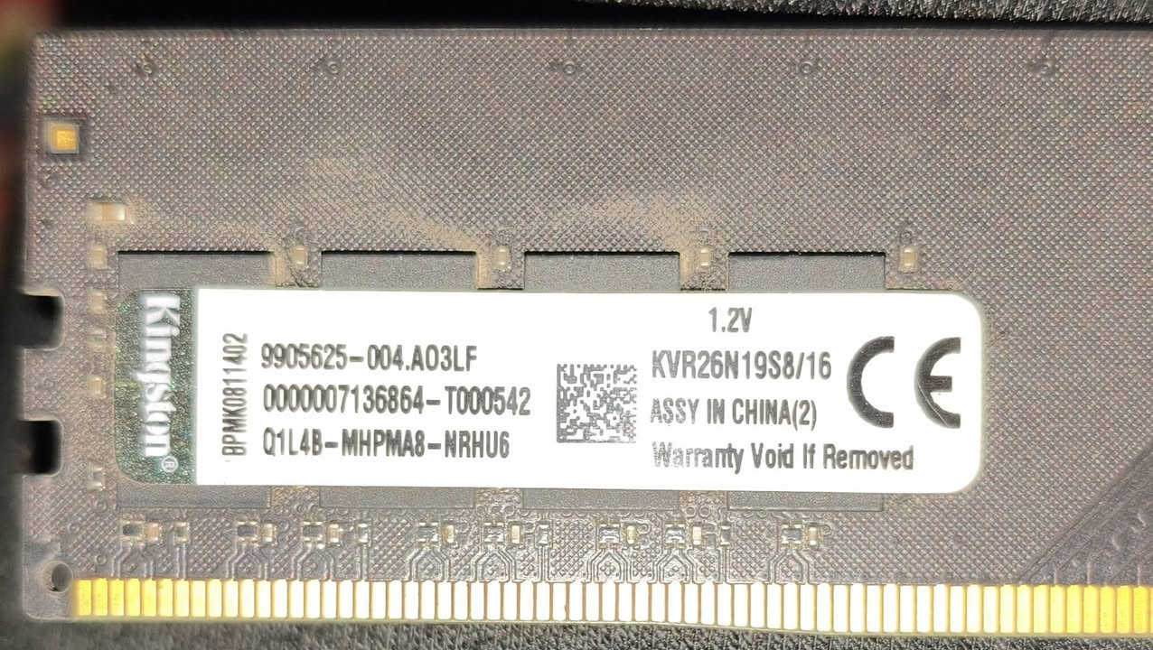 رام للبيع قطعه وحده سعره 75 الف 
Kingston DDR4 16GB Frequency 2666 CL19


**إذا كنت صاحب هذا الإعلان وتريد حذفه لأي سبب، رجاءا أرسل رسالة إلى الدعم الفني**