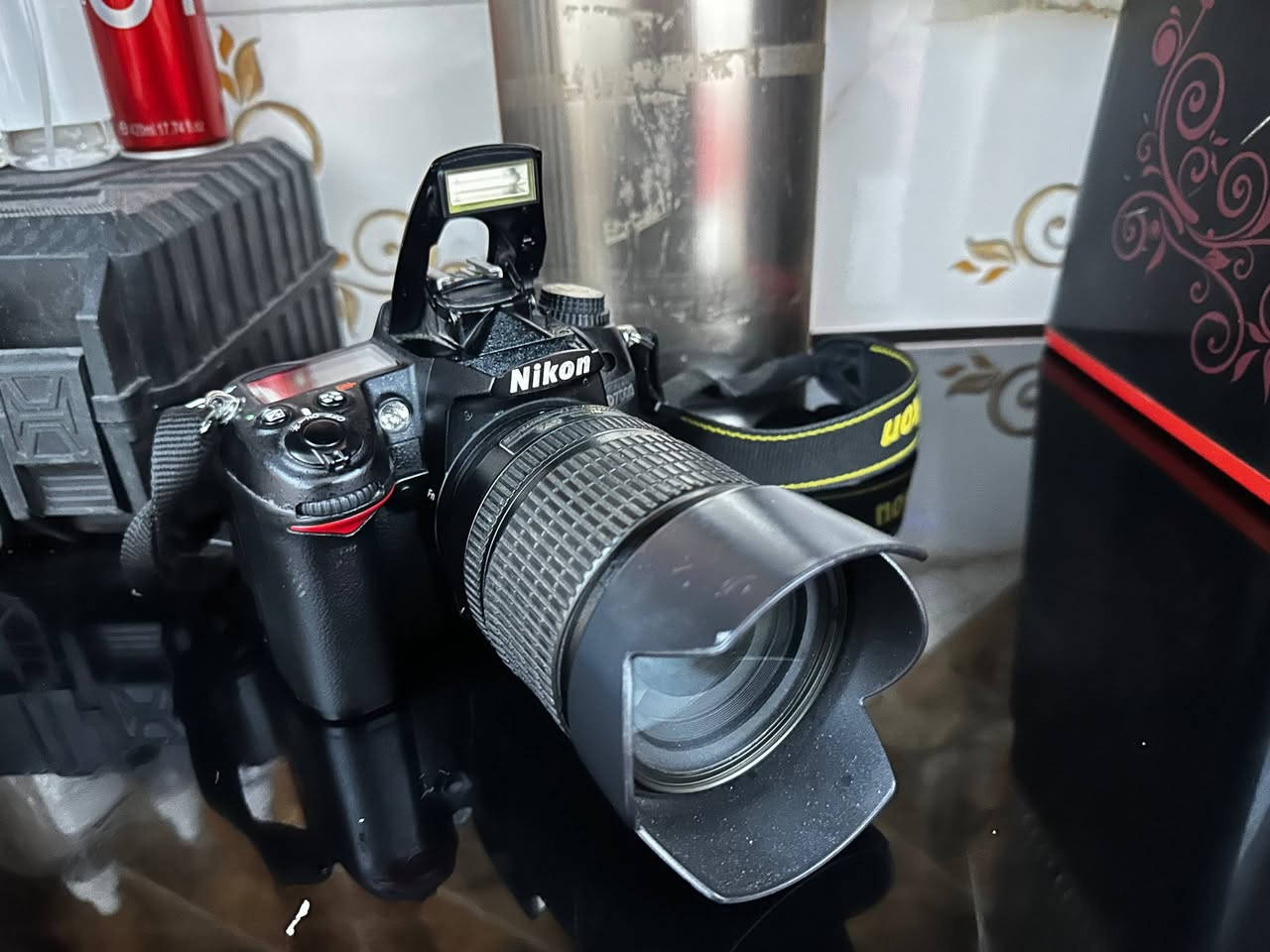 للبيع نيكون D7000

ملحقات 
بطاريه 
حزام 
ابيع مزايده تبدي من 350الف... اعلى سعر ابيع 

واتساب ***********
مكان نجف
