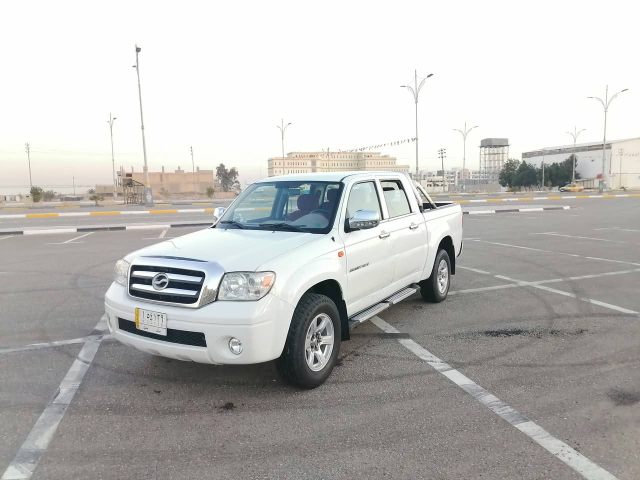 سلام عليكم بيكم تايكر عضم موديل 2019 مكفوله كفاله عامه حره رقم بابل لوحات جدد تستلم لوحات نكليزي  سياره مكفوله كفاله عامه ما عده بارد بيها شي بسيط  محرك او كير سيبوشي ياباني  تبريد تدفئ تخم تاير حداديه كله كفاله شاشه حساسات خلفيه او ماميه ماشيه 100 الف  السعر 77 وبيها مجال الستفسار علئ رقم ***********
مكان سياره كربلاء
