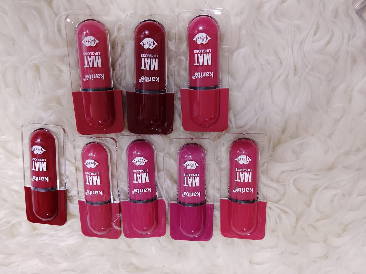 متوفر مكياج عطور عناية للبشرة  كل ماتحتاجه المراه وأسعار خياليه أسعار مناسبه ويوجد خدمة توصيل لجميع مناطق السماوه للاستفسار التواصل خاص دللي نفسج بأنسب الاسعار


**إذا كنت صاحب هذا الإعلان وتريد حذفه لأي سبب، رجاءا أرسل رسالة إلى الدعم الفني**