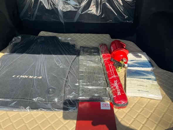 كورلا2023 (SAS) وكاله ساز بعدها بلضمان خليجي مكفوله من صبغ أو بارد أو تبديل وين يعجبك تفحص أخذني وياك
ماشيه 24 الف 
رقم اربيل بسمي تريد وكاله او تحويل اني حاضر 
المواصفات 
محرك 1800
بدون فتحه 
بصمه دخول ذكي 
نظام الترحيب عنده الاقتراب
تبريد قطعتين 
كيجات دجتل شاشه
اشاير مري 
مري كهرباء 
ويل كب16 عدد 5
حساس اطار +حساس لايت عالي ناصي اوتو 
حساس امامي خلفي 
كامره خلفي 
شاش 
كشنات مخمل 
قطعتين تبريد 
مكان سياره بغداد يرموكً
تلفون ***********
