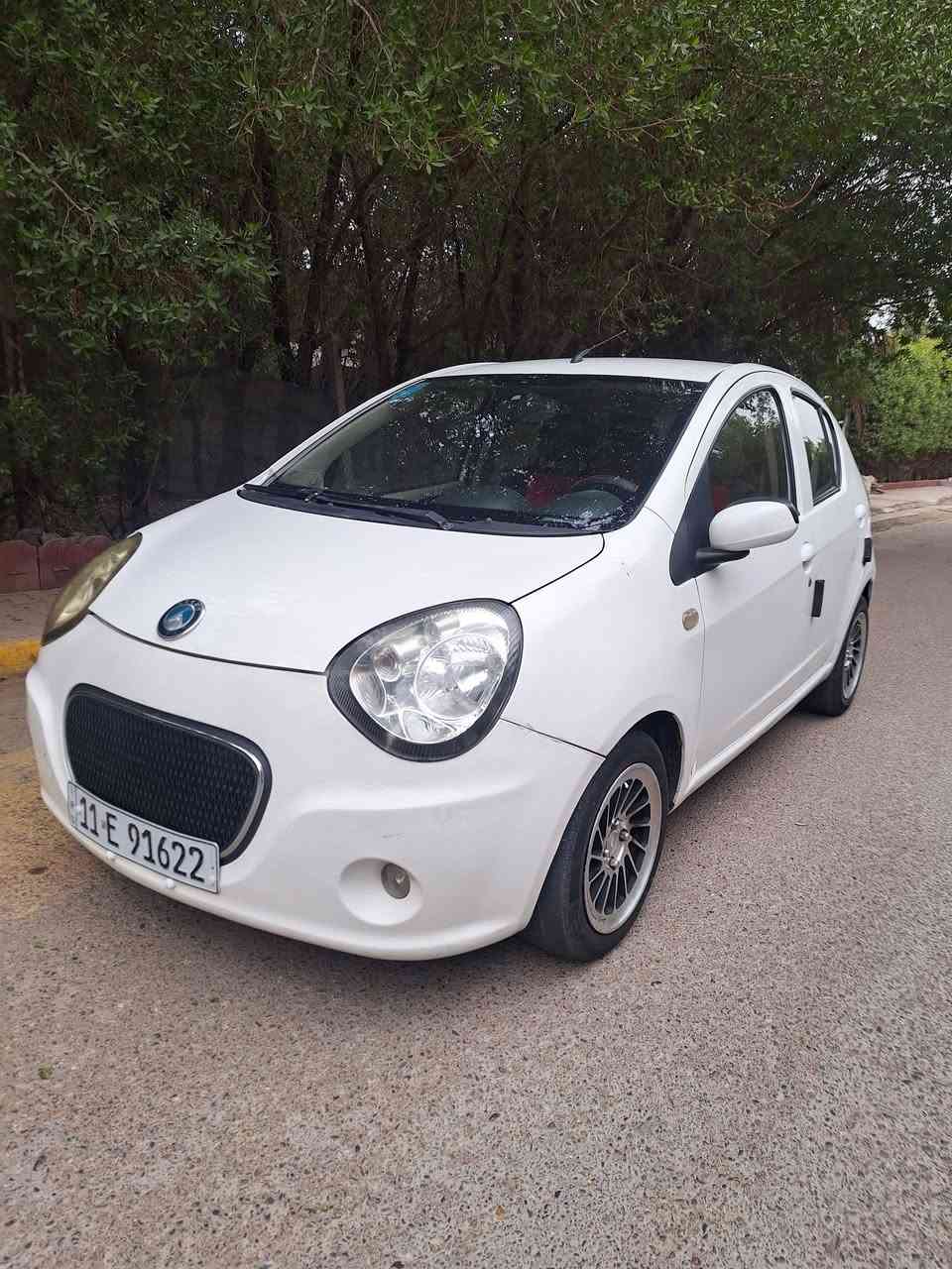 السلام عليكم  باندا 2013 نظيفه للبيع 
السياره بيه باب صبغ اثر شخطه الباقي مكفول  
محرك  وكير وتبريد مكفولات 
حداديه صدر نظيفه جدا 
السياره نظيفه ماشيه  90 
مواصفات شاشه بلي كار  كامره دواره  الخ ...
رقم بغداد الإنكليزي الجديد سنويه مجدده لل 2030
هزه جديده تحويل مباشر 
السعر 48 
***********
***********
الس
