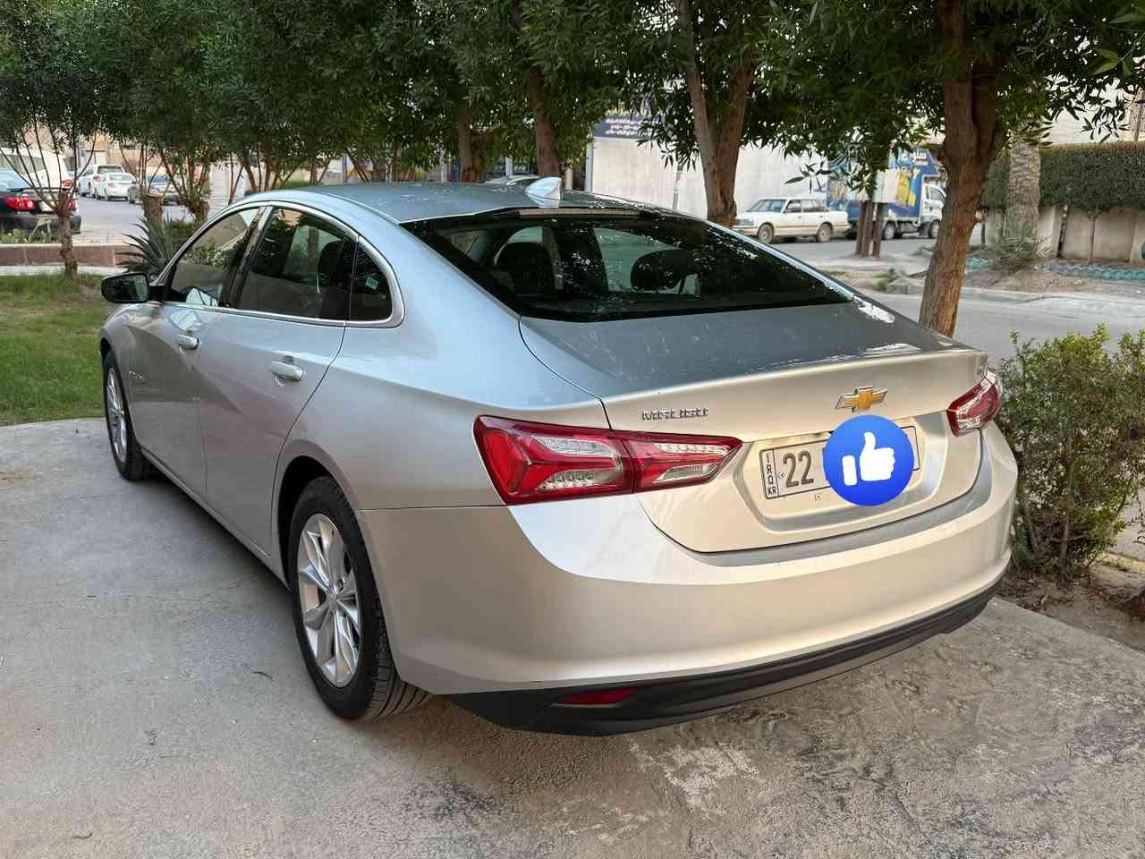 ماليبو موديل 2022 فئة LT
رقم اربيل سنويه بأسمي ماشية  62 km 
السياره بيها كلير باب السائق والخلفي والجاملغ بأمريكا 
بيها بارد بالبنيد واضح الحادث بصور 
السياره بصمه
تشغيل عن بعد 
كشن كهرباء كشنات تدفئه 
Auto stop 
مكاني بغداد حي الجامعه 
السعر 12.500 $ 
للاستفسار ***********
