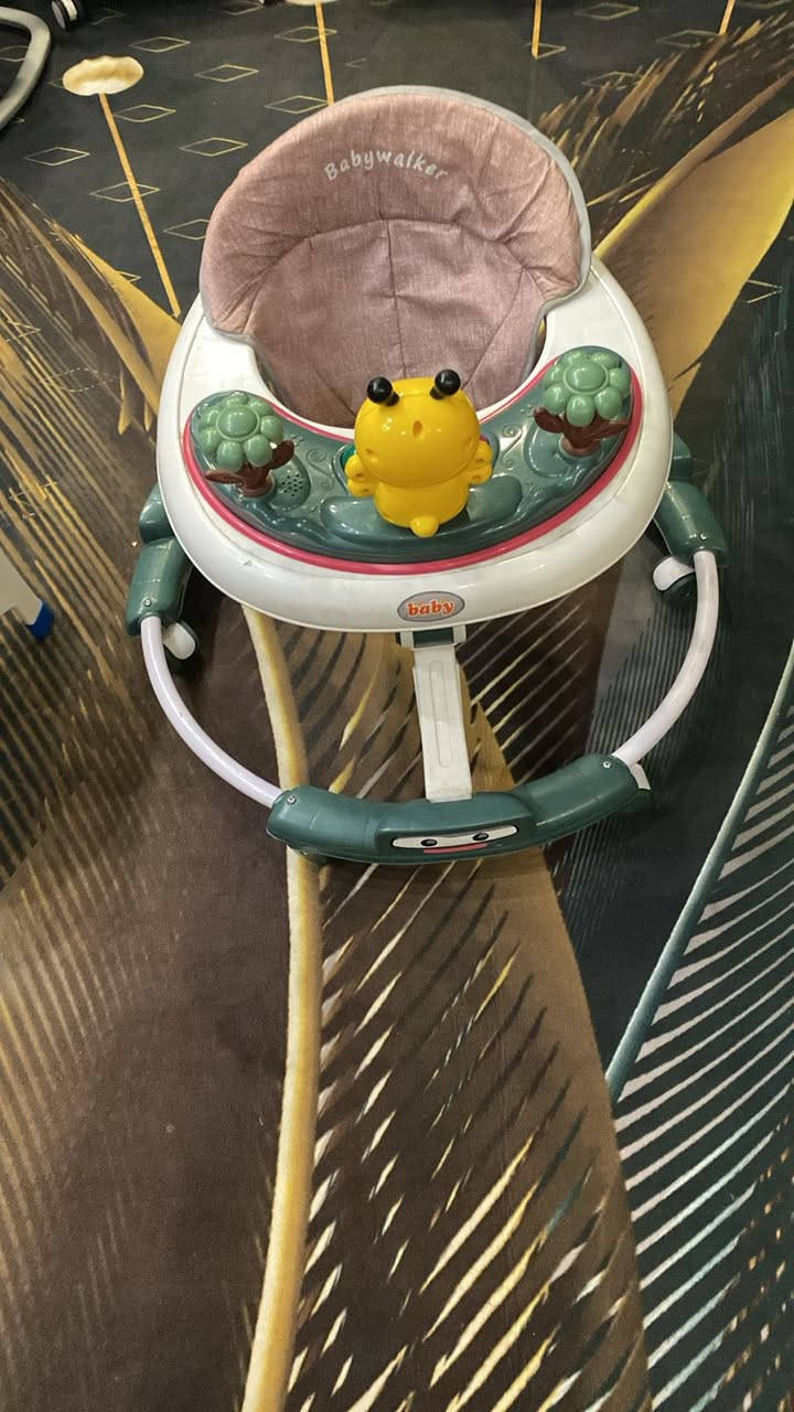 جهاز جري ب250 جربايه طفل خشب تكفي لعمر 5 سنوات نضيفه ب60 جربايه هزاز عالريمونت تكفي لحد عمر سنه ب85 كرسي هزاز كهربائي ماركة جوي ب80 كرسي اطفال ب8 حجله ب15 نضافه فول مكان البلديات الشراي يدخل خاص


**إذا كنت صاحب هذا الإعلان وتريد حذفه لأي سبب، رجاءا أرسل رسالة إلى الدعم الفني**