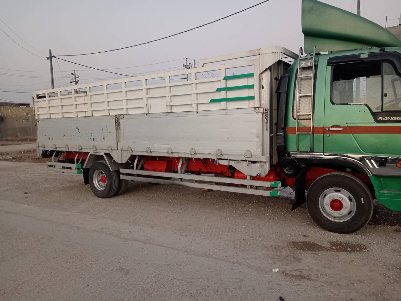 سلام عليكم سياره للبيع ***********
