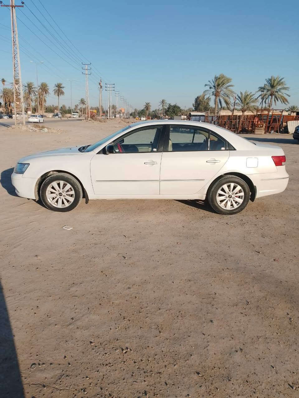 السلام عليكم للبيع سوناته مقدس 2010خليجي محرك 4محرك كير مكفول صبغ 5قطع أبيع حزام صدر جديد تخم تايرات السعر 110وبيهة مجال المكان بغداد أبو غريب رقم ***********
