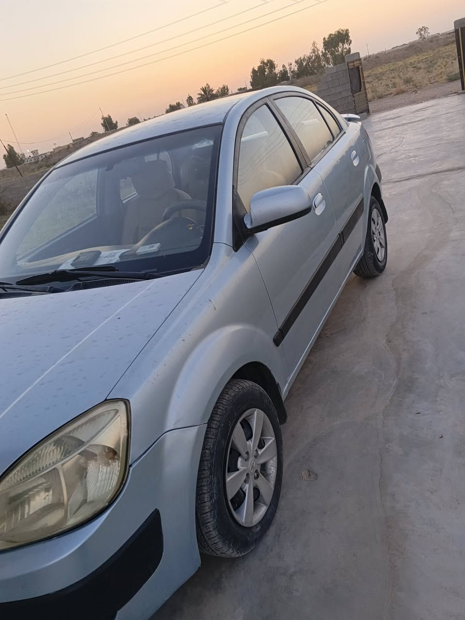 كيه ريوو موديل 2007 مصبوغه حزام رش بلقماره تخم تاير مكينه حاويه وتماتيك تبريد ثلج خير من الله لا صرف ولا تبخير السعر 72وبيهه مجال رقم التلفون ***********
