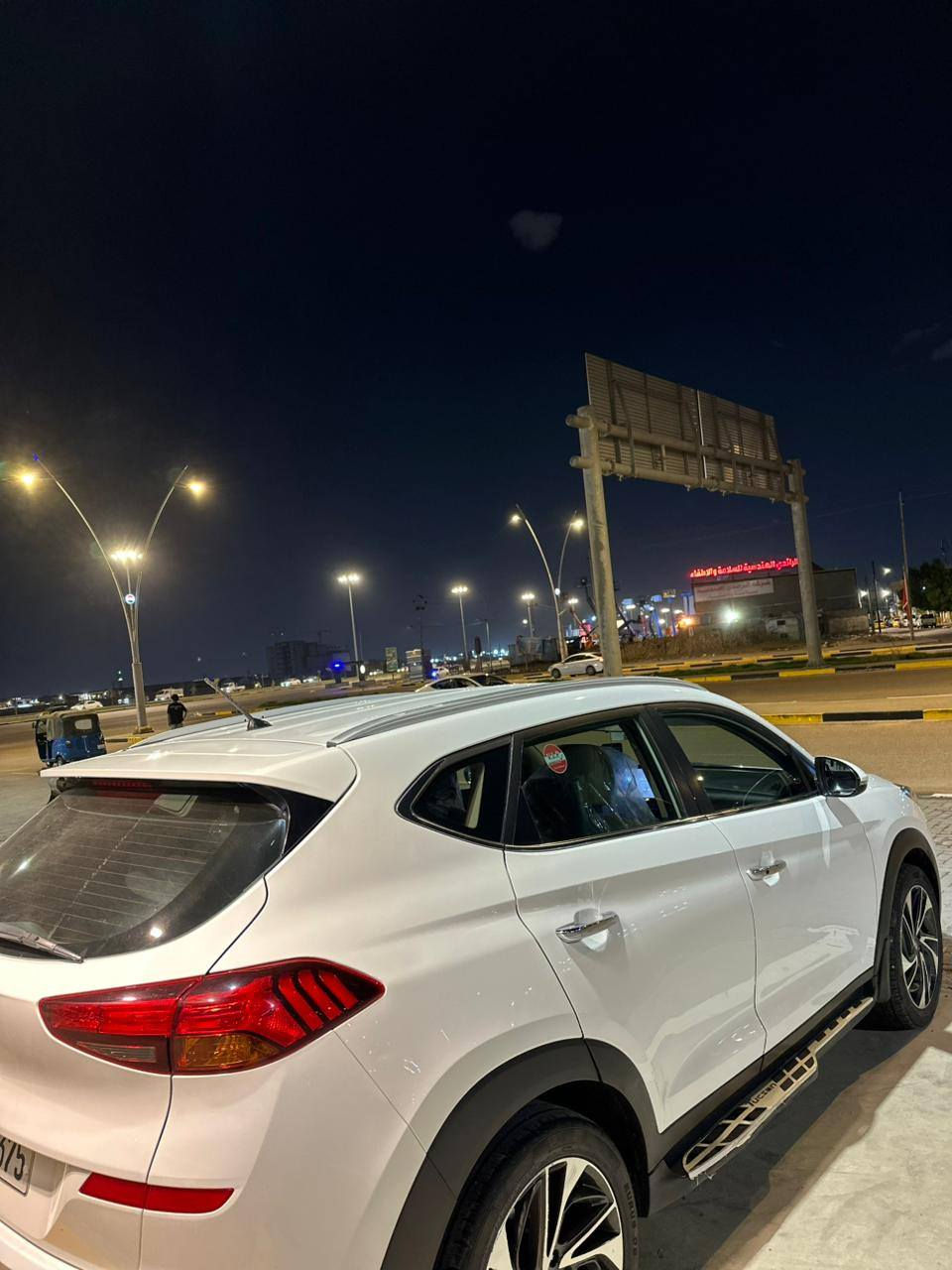 توسان مديل 2020 خليجي كفاله عامه من صبغ وضربه وتبديل سياره جديده جهازه من كلشي سنويه جديده فول مواصفات عده لبنرامه بيع أو مراوس تصال عله رقم *********** عنواني البصرة البصرة, العراق
