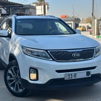 سورنتو ٢٠١٤ وارد خليجي  سبعة راكب ثلاث قطع تبريد حساسات امامي خلفي محر...