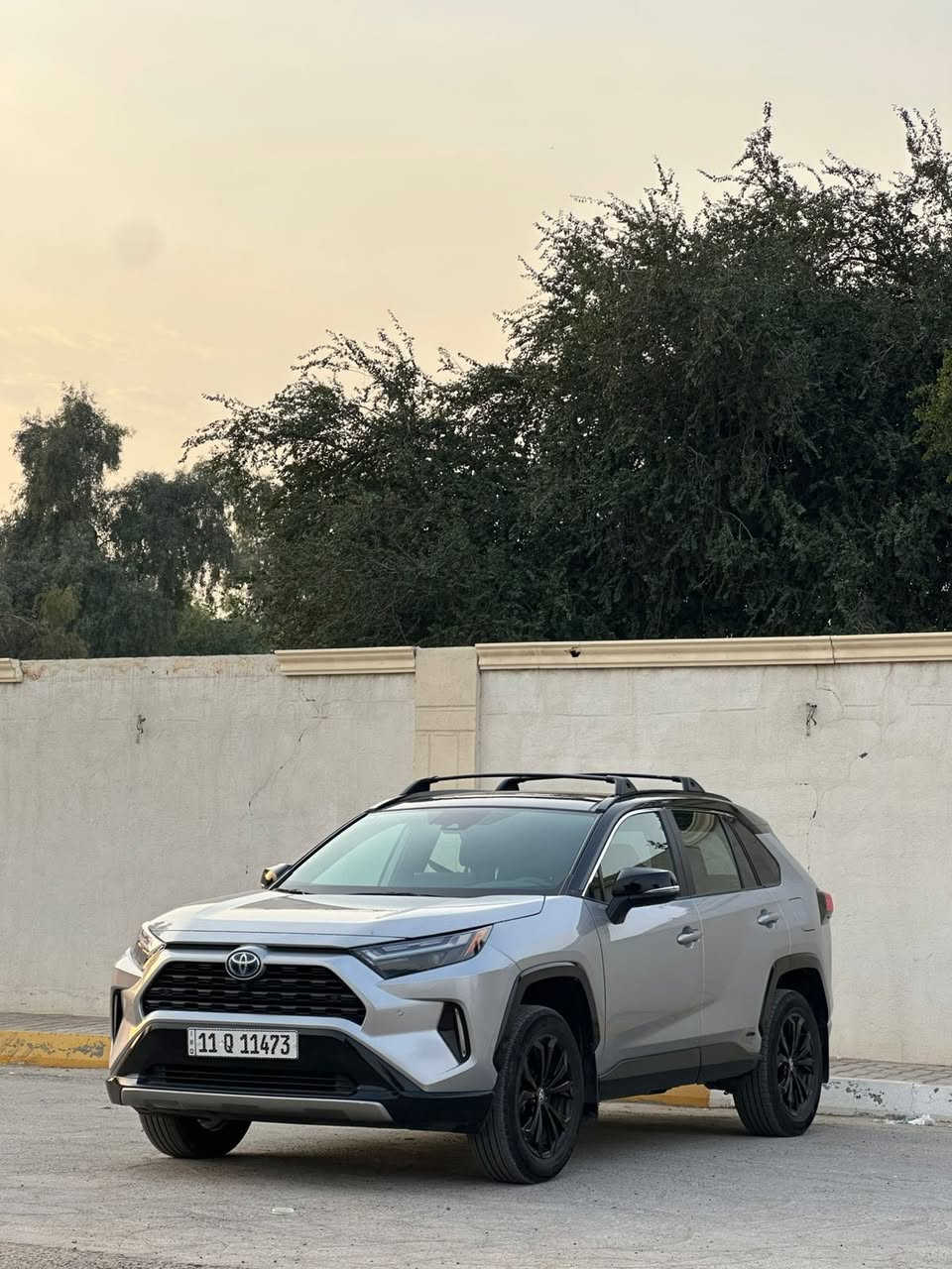 السلام عليكم 
تيوتا راف فور 2024 XSE فول هايبرد رقم بغداد وصور الحادث مرفقة بدون ايرباك 
المواصفات : بانوراما / بصمة / TWO COLOR / جنطة كهرباء / خزن ميموري / جلد / كشن كهرباء / تدفئة كشنات / ويل كب بلاك كبير / فور ويل / 3 انظمة قيادة / حساس امامي و خلفي / رادار امامي / رادار جانبي / سمعات سيستم صوت / هندبريك دكمة / اوتو هولد / مانع انحدار / مانع انزلاق / قطعتين تبريد / اشاير مري / لايت زنون / LED امامي وخلفي / دبل صالنصة / شاشة كبيرة / محرك 2500
مكاني الكاظمية 
للتواصل والاستفسار 
***********
