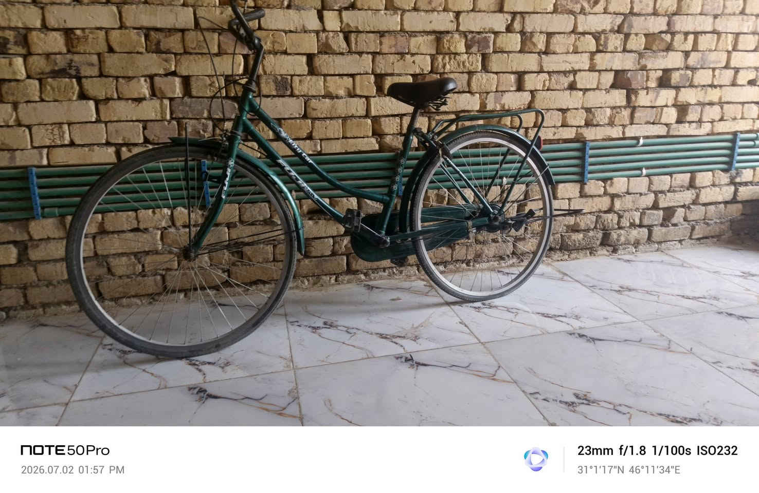السلام عليكم بيسكل حجم ٢٦ نضيف  السعر 110 وبيه مجال


**إذا كنت صاحب هذا الإعلان وتريد حذفه لأي سبب، رجاءا أرسل رسالة إلى الدعم الفني**