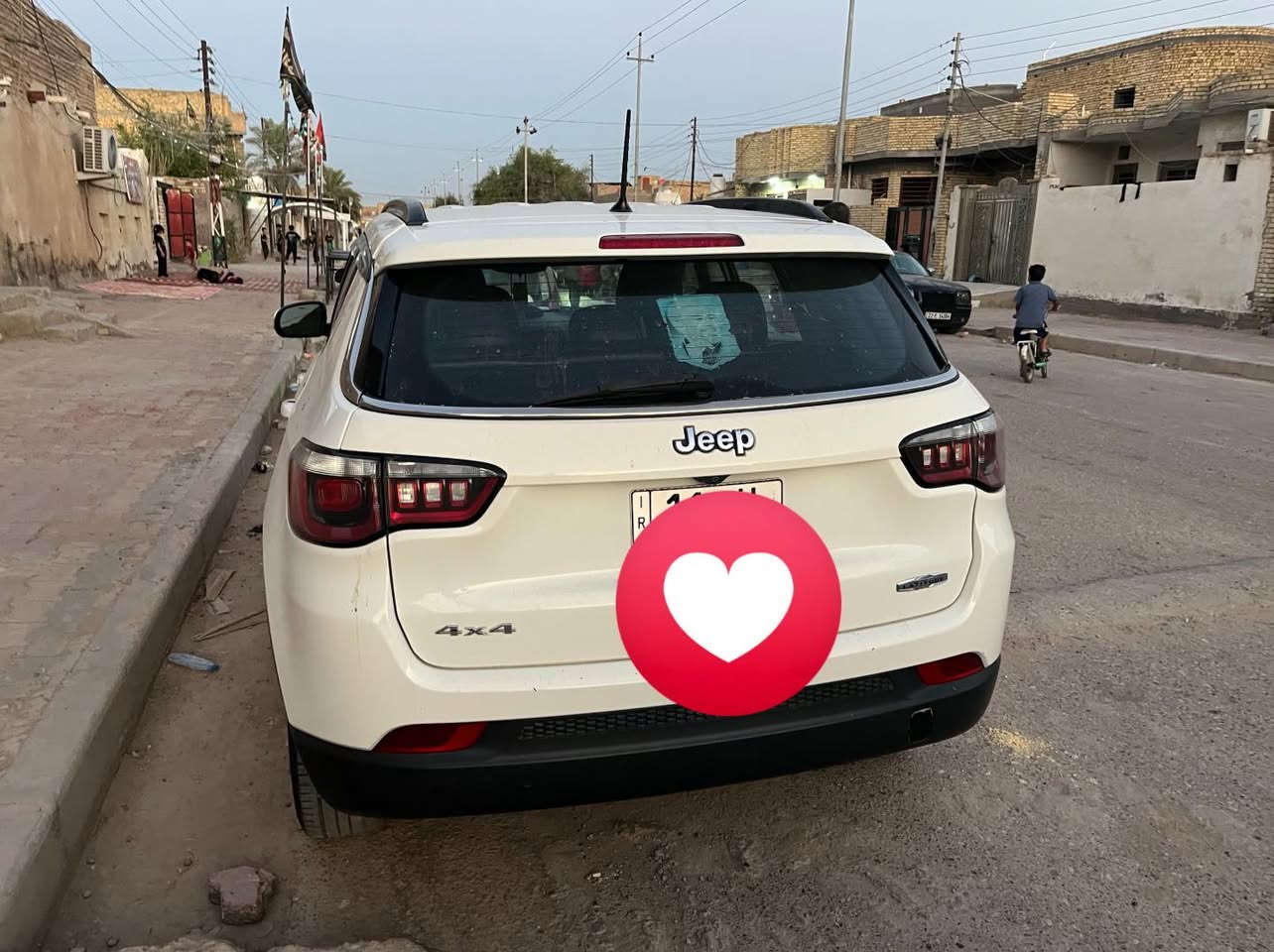 جيب كومباس البيع  ءء موديل 18
ضرر بس بنيد مبدل فقط وصور الحادث موجوده بلمنشور
والباقي كفاله كير مكينه حداديه تبريد
تخم تاري جديد 
السعر ١٣٦ 
تواصل ع رقم ***********
