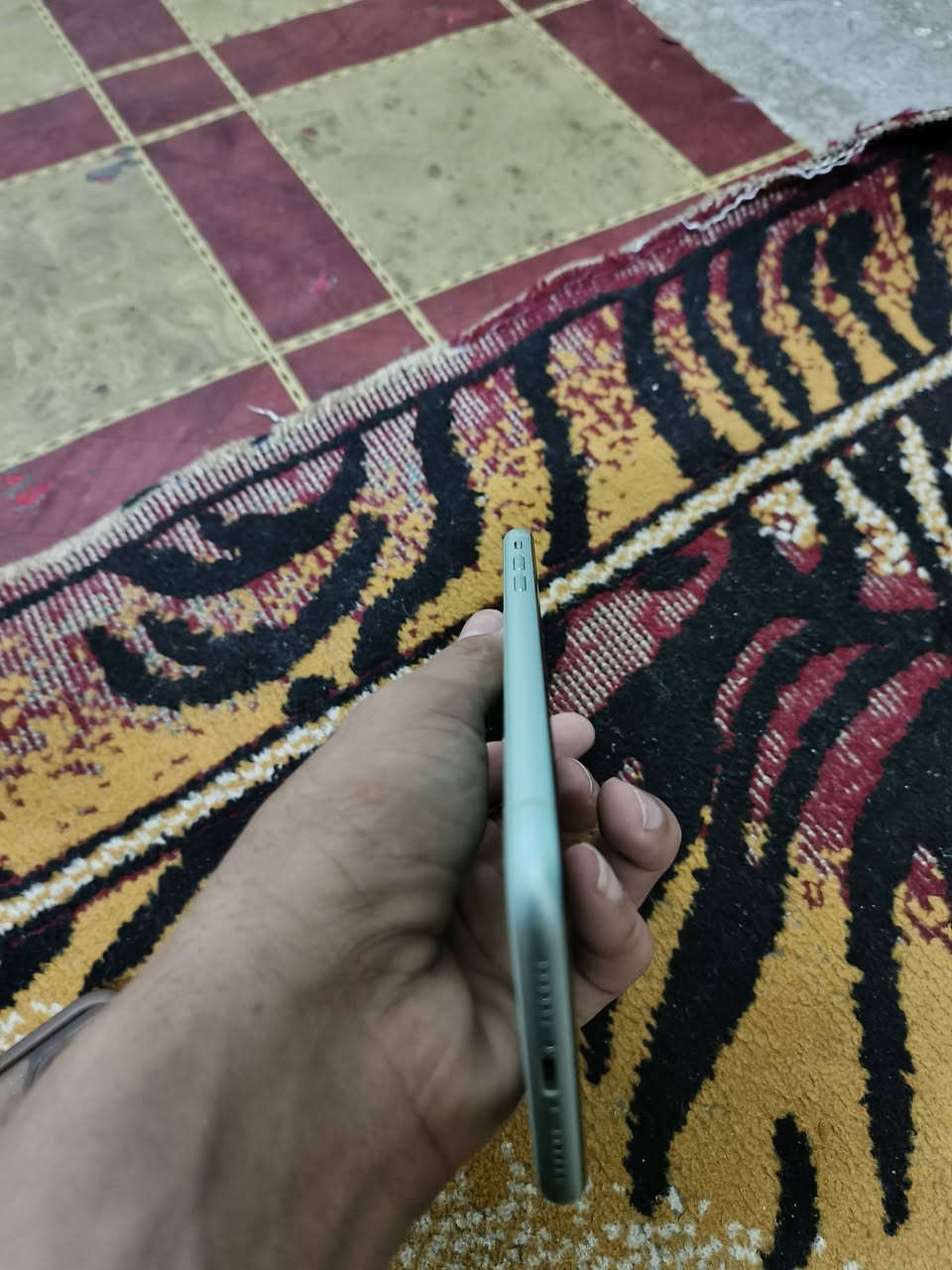 سلام عليكم موبايل ايفون 11 كامل مكفول كلشي ما مبدل بيه البطاريه 71  السعر 190
العنوان الشعله 
الرقم *********** واتس اب موجود
