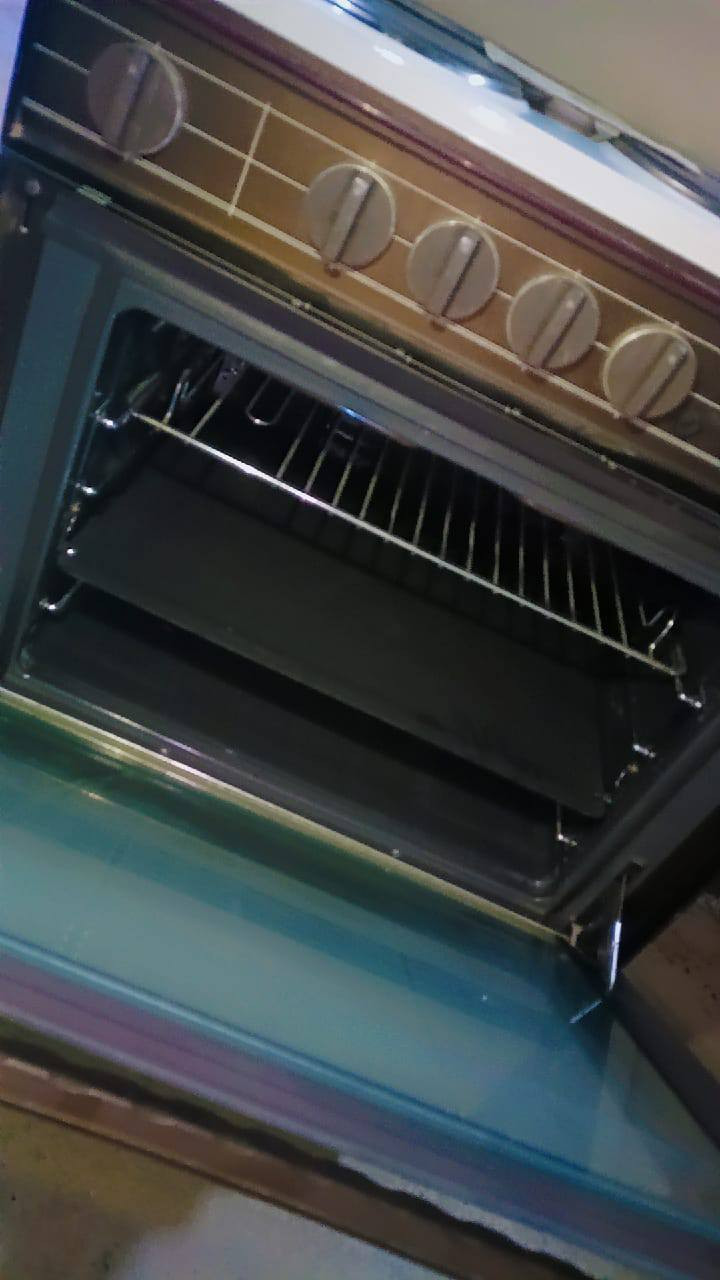 طباخ كهربائي تفاصيل اتصل ***********
