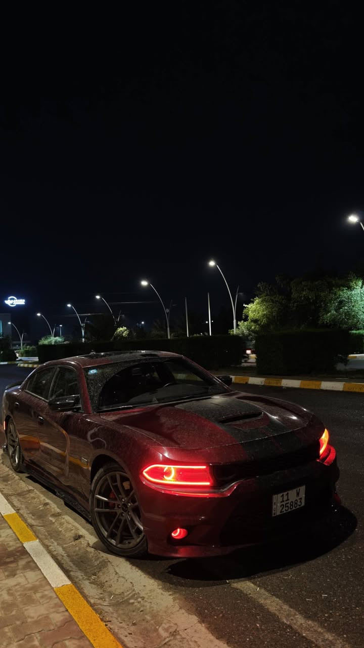 Srt 2017
فول عدا رادار امامي
114 الف كيلو
بدون صبغ
بارد بالجاملغ
220$ 
*********** واتس فقط
