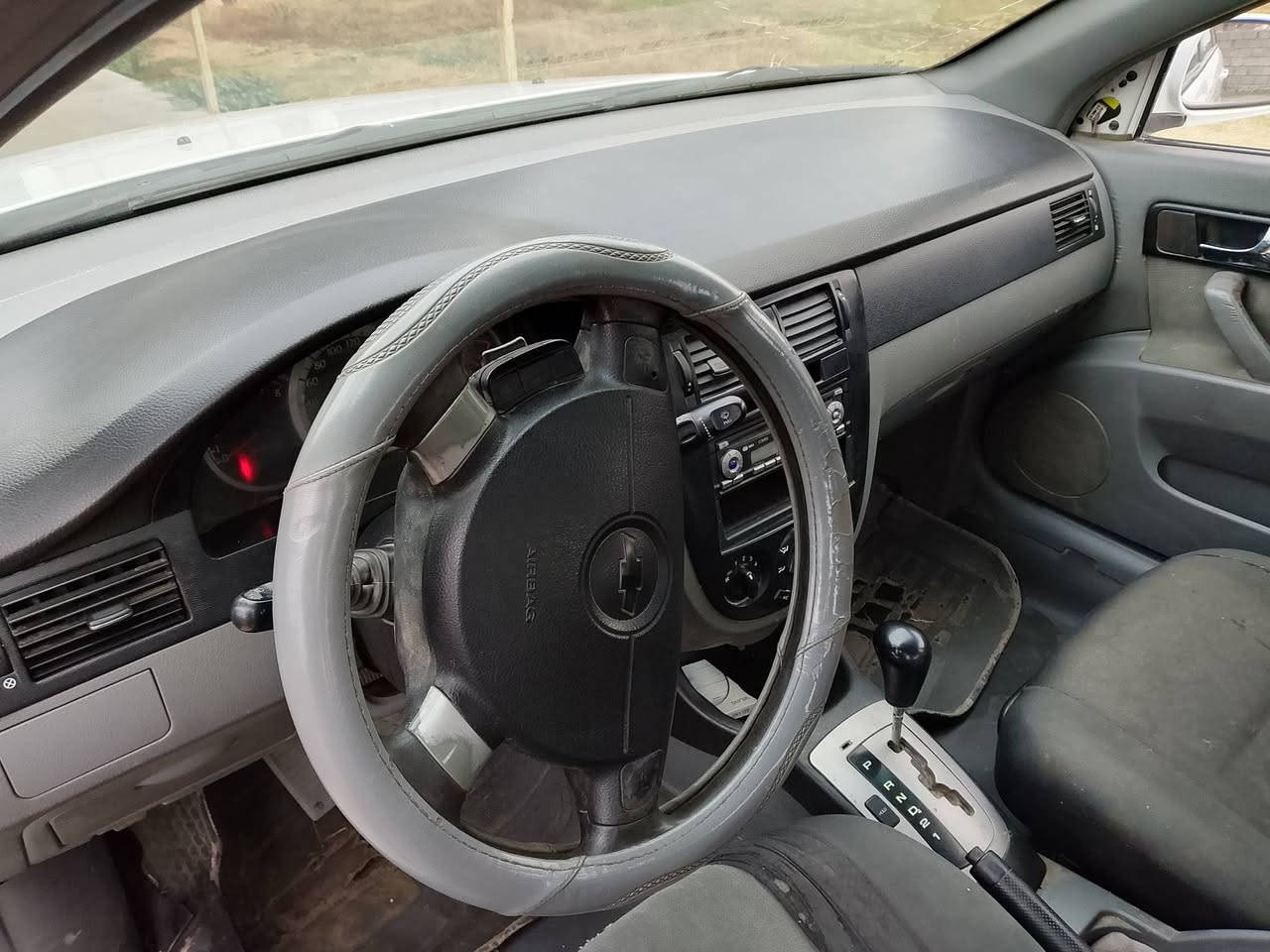 اوبترا للبيع موديل 2011 الماني شرط گير و محرك السياره باسمي شرط الوكاله والتحويل 70 وبيها مجال ***********
