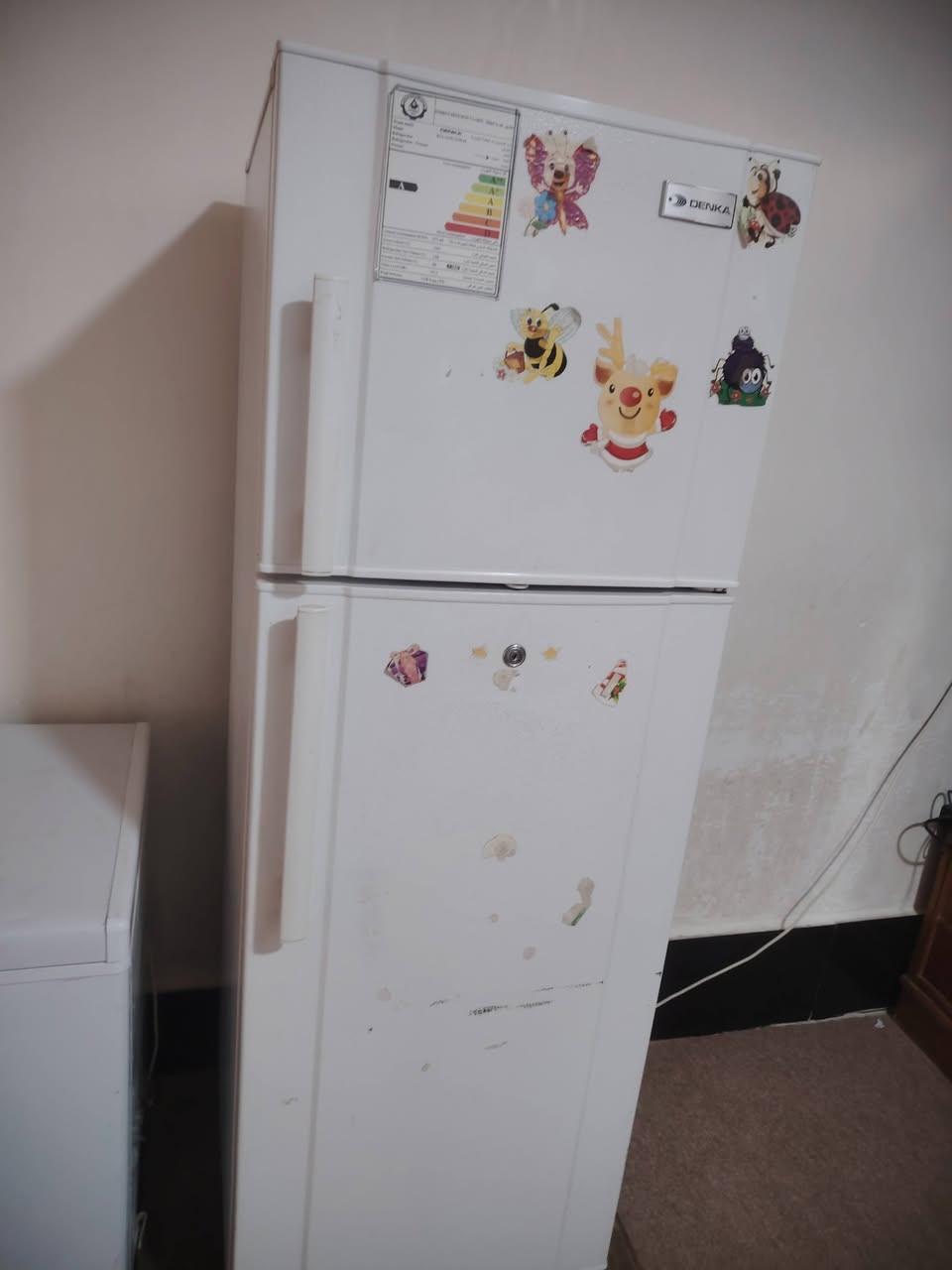 السلام عليكم ثلاجه ومجمده لبيع الثلاجه 200والمجمده 200كوفه شارع المعمل قرب جامع الخزاعل ***********
