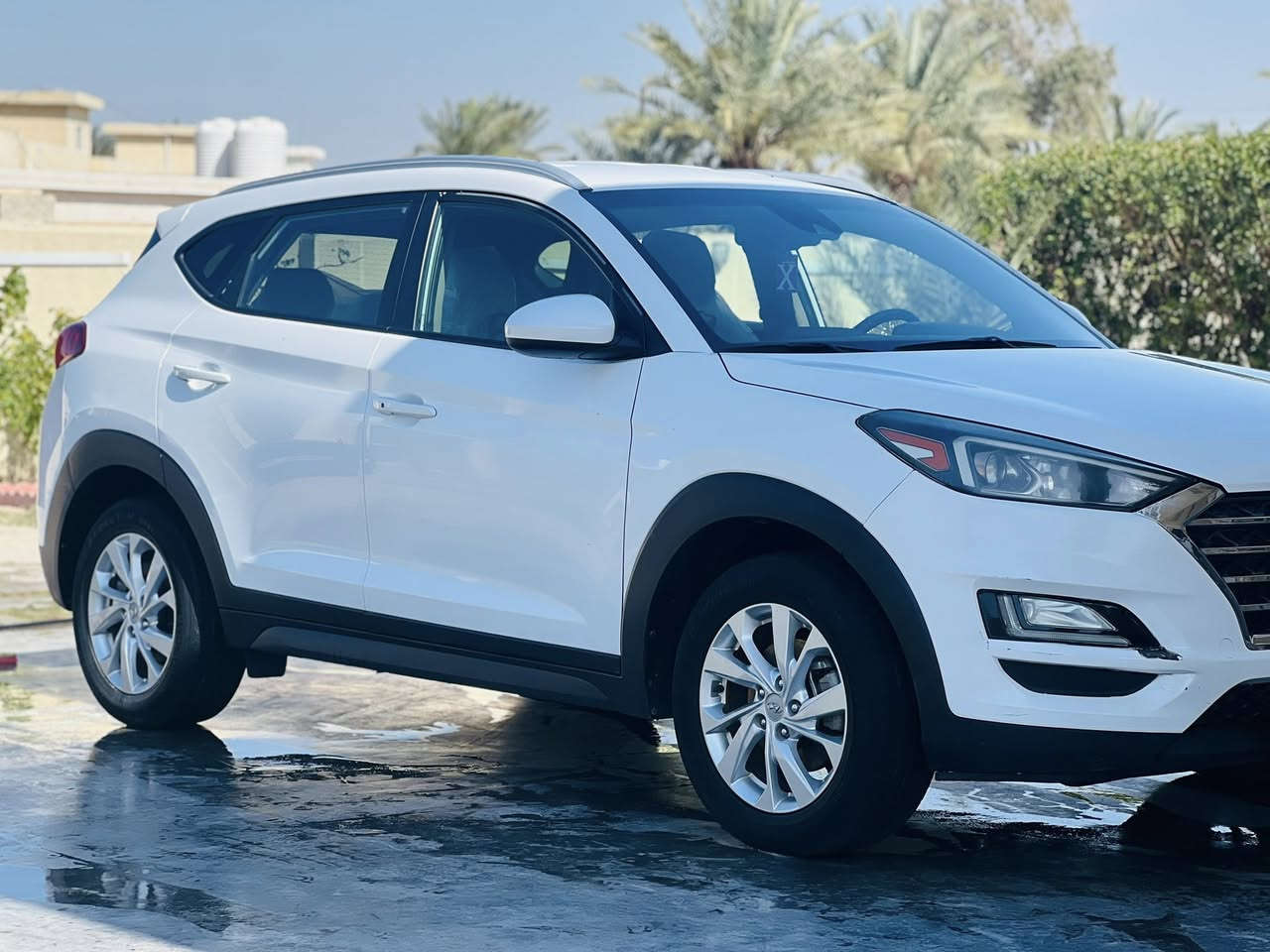 يا الله سلام عليكم 

لبيع توسان موديل 2021. أمريكيه 

السياره بيهة بس البنيد مصبوغ الباقي مكفول  

السياره فول مواصفات ما عده الفتحه بصمت أبواب 

كشن كهرباء سايد بريك دكمه بصمه تشغيل 

مري شفط حساسات كأمره بعد هواي مواصفات 

السياره رقم بغداد بسمي تحويل مباشر 
العنوان تقاطع النهروان بنفس التقاطع 
الستفسار. ***********
