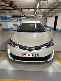 للبيع كورلا خليجية موديل 2018 لون صدفي مكفوله من الصبغ عدا قطعتين بارد...