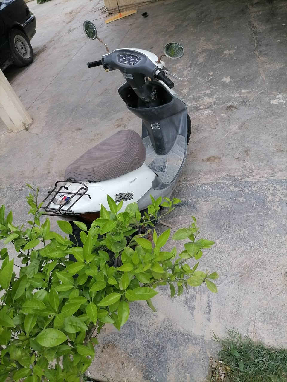 اسلام عليكم دراجه ٦٠ هوندا دايو للبيع الدراجه شغاله كامله  مكاني ديالي بعقوبه تقاطع القدس ***********  اسعر ٣٠٠  الف
