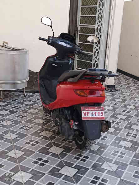 دراجه فراشه فحل للبيع 

دراجه حلوه ونضيفه وجديده مكينه مفتوحه 

كلشي شغال بيه سلف نص  اشاير عداد سرعه وبانزين كله شغال 

لايتات زنون عالي وناصي ترتيب خارجي دبل خلفي رياضي 

دبلات امامي جدد تايرات جدد دراجه مال جناي ترتيبه مال جناي متذب عليه ربع دينار السعر 490 وبيه مجال للطيبين 

الاستفسار الرقم *********** مابي واتساب فقط اتصال او مراسله الصفحه
