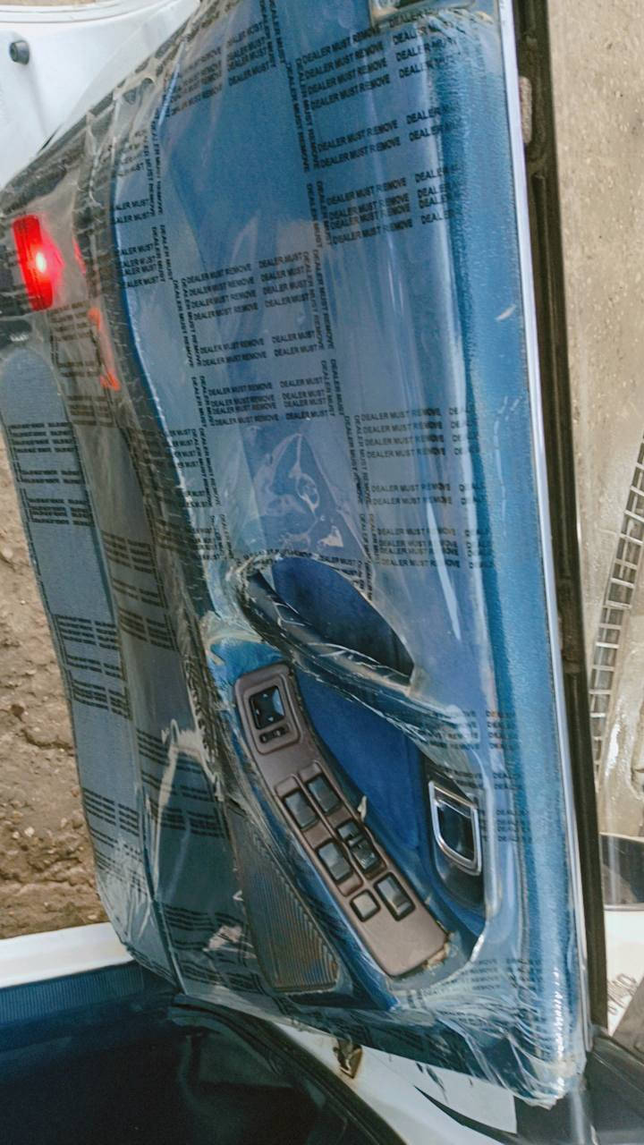 يا الله سلام عليكم كراون هارتوب موديل 90 بسمي هزه اوسنويه جديده السياره عله البلاد لاصبغ ولابارد كيراومكينه جدد داخل جديد السياره مغلفه الكاعيه جلد تبريد ثلج صدرجديدالسياره حلوه بمعنه الكلمه بل عافيه على يأخذه 80اوبيه مجال ***********بغدادالشعب
