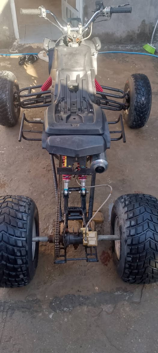 للبيع في بابل دراجه رباعيه في بابل وتساب  ***********  نكره المحرك حجم المحرك 110
اربعه كير 3 نمر والرابع بك سرعته 100 مكينه ناعمه
