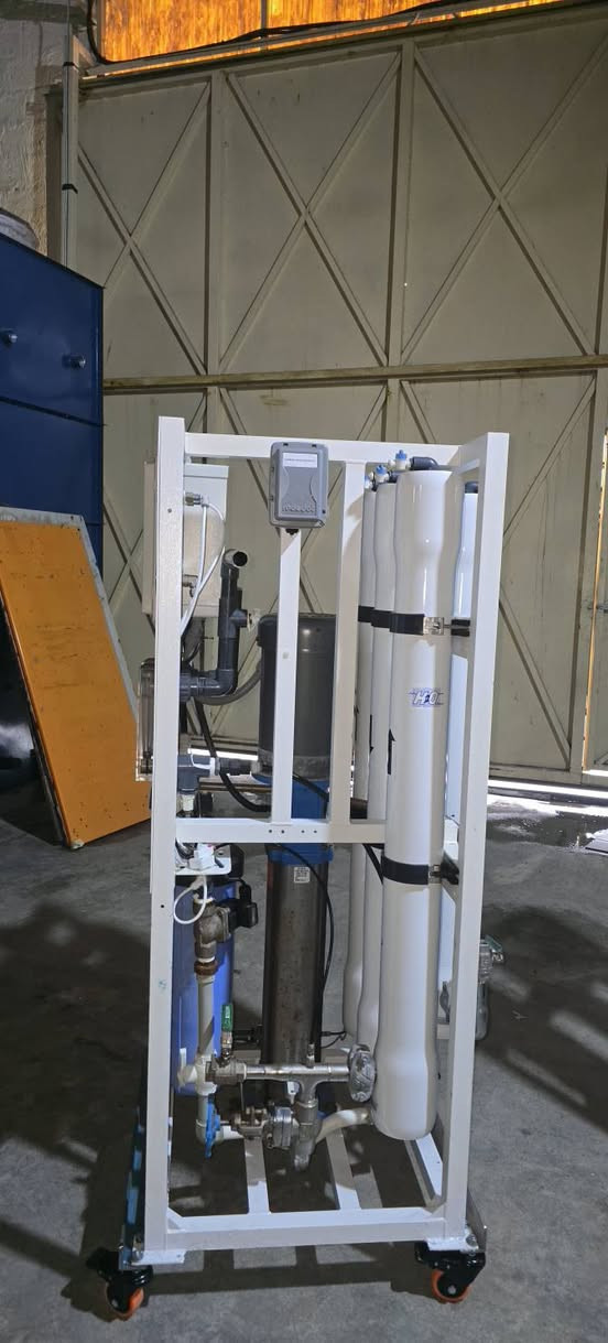 واحد متر مكعب للبيع


**إذا كنت صاحب هذا الإعلان وتريد حذفه لأي سبب، رجاءا أرسل رسالة إلى الدعم الفني**