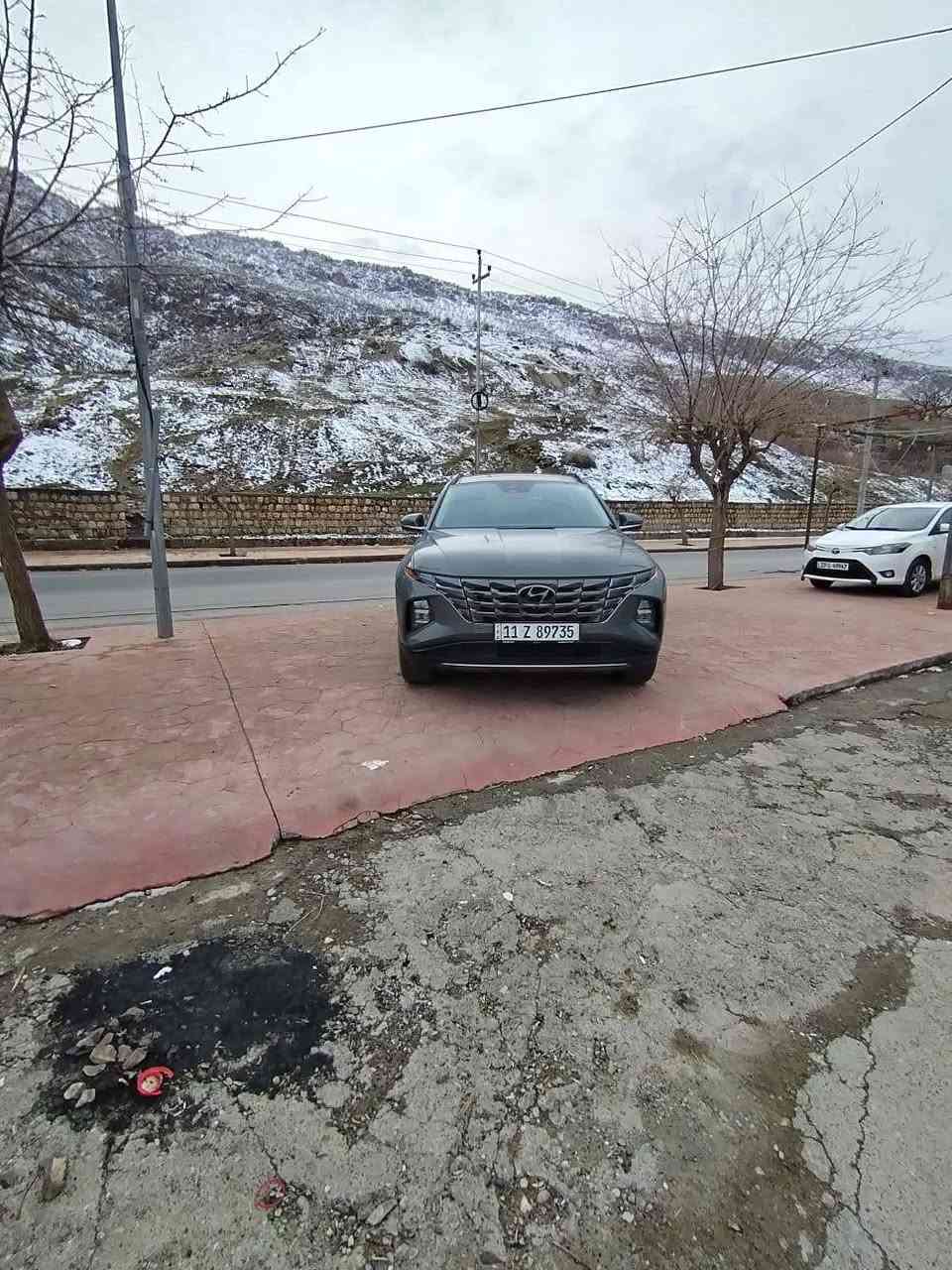 هونداي توسان موديل 2024 للبيع فئه HTRCKفول مواصفات خمس كامرات وتحريك عن بعد ريمونت بانوراما
رقم بغداد انگليزي.. 
وارد امريكي حادث چاملغ وبنيد..
ايرباك دركه استيرن فقط .. راجع سستم..
السعر👈 215👉 وبيها مجال للشراي 
مكينه 2500.. ....
ماشيه 43الف مايل..
كير مكينه صدر كهربائيات مكفولات جدد على وضع شركه
مواصفاتها 
HTRCK اعلى فئه بلتوسان 
بانوراما 
بصمه تشغيل
بصمه ابواب
تشغيل عن بعد
هاند بريك كهرباء
جنطه كهرباء
رادارات امامي خلفي
اوتو هولد
كراسي كهرباء
تخزين ميموري 
شحن لالسلكي
تدفئه كشنات وتبريد امامي
تدفئه كراسي خلفيه
لاين زينون امامي اربعه عدسات
سماعات Bose
تبريد قطعتين
مانع انزلاق
مود درايف
تحديد مسار 
العنوان حله مركز المدينة..
الرقم ☎️***********☎️.....
