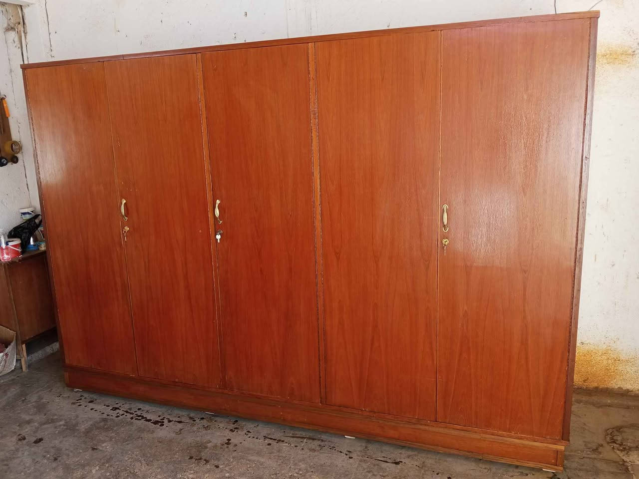 قنصور 5 ابواب نضيف وثقيل السعر 165 للاتصال *********** أو *********** موصل, نينوى
