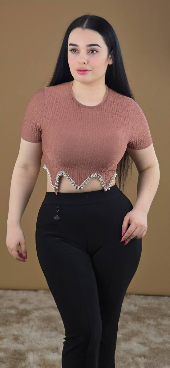 الحجز.  الاشتراك بقناتنا على تلكرام https://t.me/stayle369
كات قصير شراشيب لؤلؤ
الخامه سوبر كريشه اصليه 
القياس استندر فري سايز 
يلبس وزن ٥٠ الى ٩٥ 
سعر درزن 65الف


**إذا كنت صاحب هذا الإعلان وتريد حذفه لأي سبب، رجاءا أرسل رسالة إلى الدعم الفني**