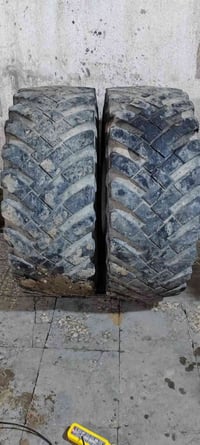 تايرات شفل ٧٠ يوكهما ياباني ١٧-٥-٢٥ مكان بغداد اتصال ٠٧٧٢٩٩٠١٢٣١