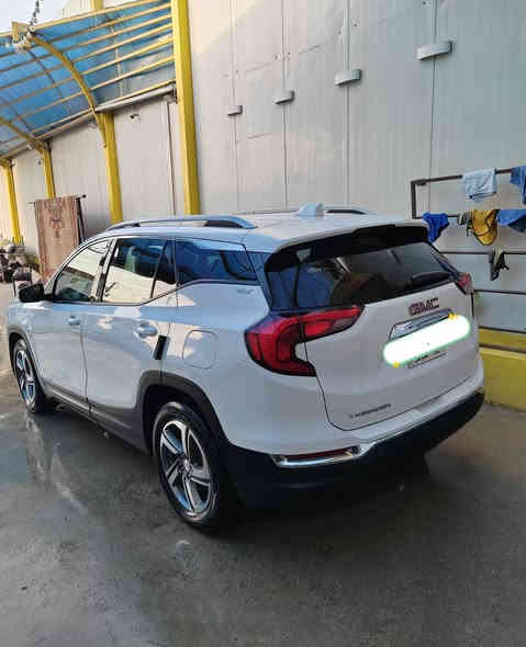 من رخصة الادمن
السلام عليكم GMC  Terrain

جي ام سي تيران ( SLT) 

موديل :2019

اللوان : أبيض 

عدد المسافه : 150 ألف KM

حجم المحرك : 1.5L TURBO

 ضرر السياره موضح بالمنشور

الرقم / بغداد 

بأسمي 

بصمه أبواب 

بصمة تشغيل 

تشغيل عن بعد (Remote Start)

شحن واير ليس 

شاشه كبير لمس 

سستم سماعات (Bose)

كأمره خلفيه 360: درجه 

هاند بريك بصمه 

مكان السياره

 واسط الكوت

رقم الهاتف  ***********

السعر 175 $ 
وبيها مجال بسيط
